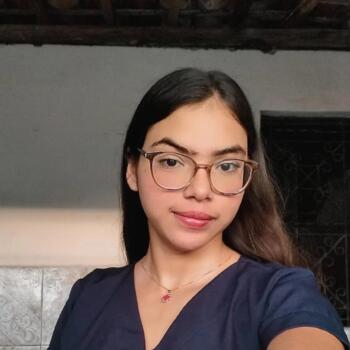 Babá em Atalaia: Klívia
