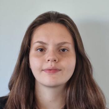 Babysitter in Lisbon: Nathália Barros