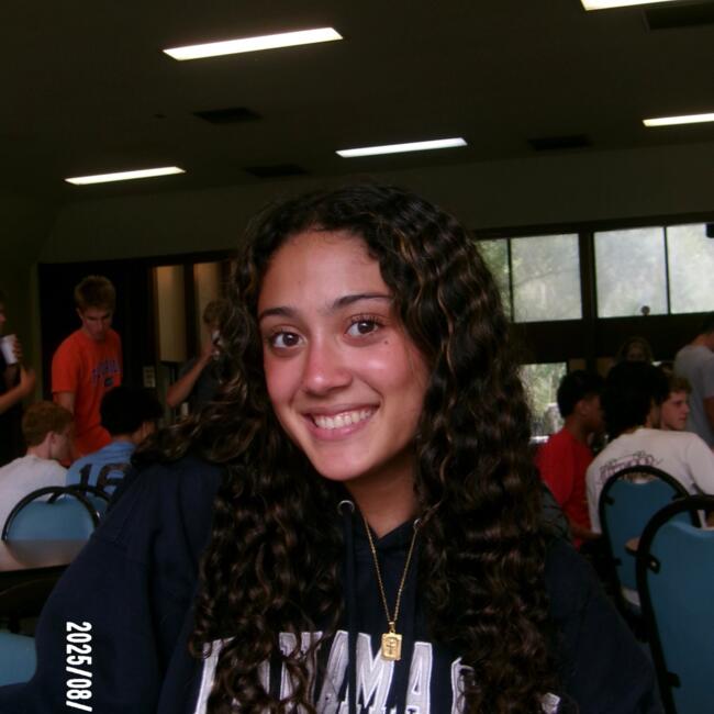 Babysitter in Orlando: Nevaeh