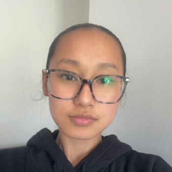 Babysitter in London: Prakriti