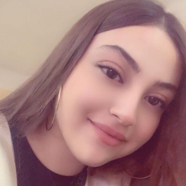 Babysitter in Algiers: Nour amel