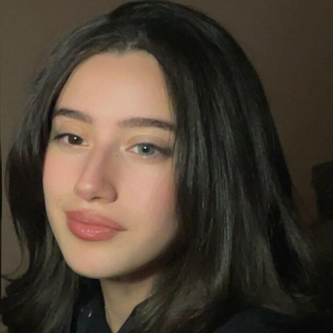 Baby-sitter in Montréal: Hiba