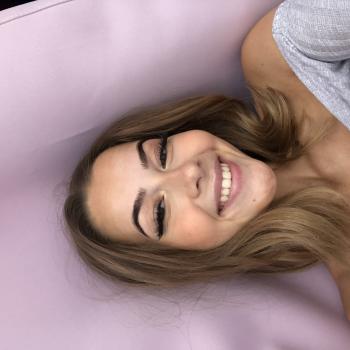 Baby-sitter in Charleroi: Lisa