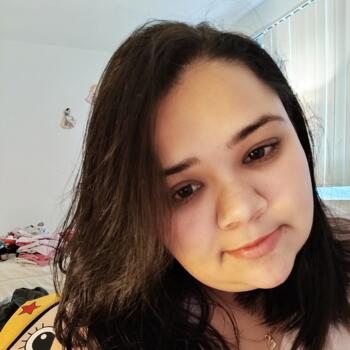 Babysitter in Lowell: Nicassia
