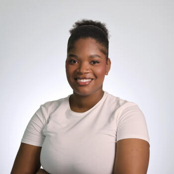 Babysitter in Achères: Johana Batouche