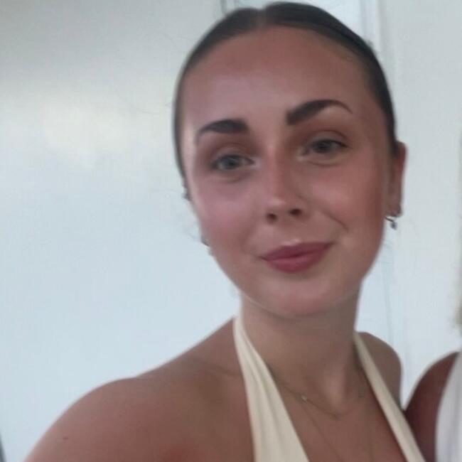 Babysitter in Greystones: Jenna