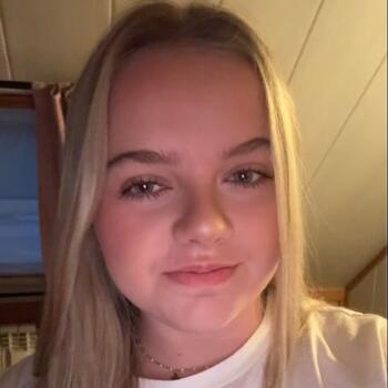 Babysitter in Haubourdin: Kassy