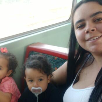 Família São Paulo: Victoria Caroline