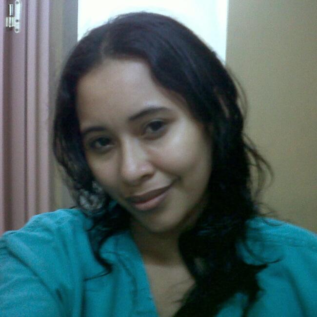 Niñera en La Peña: Edith