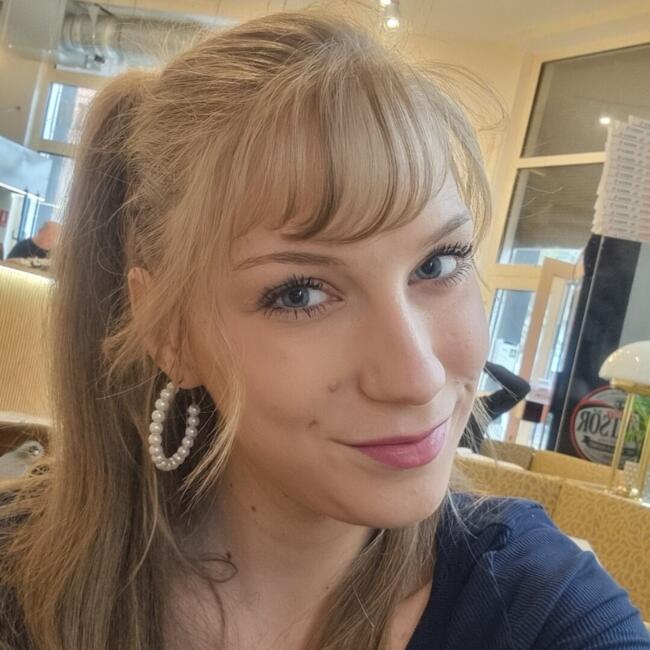 Babysitter in Budapest: Gerda