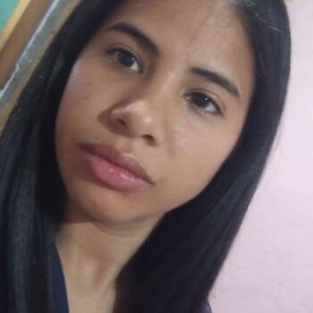 Niñera en Ciudad del Libertador General San Martín: Stefania