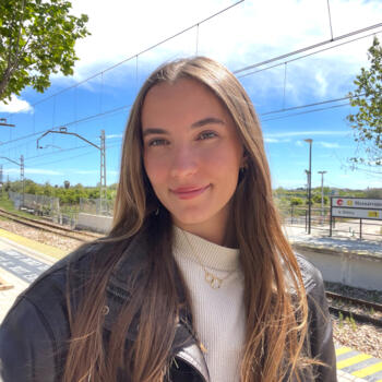 Canguro en Valencia: Emma