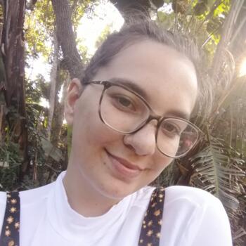 Babysitter in Cape Town: Caitlen