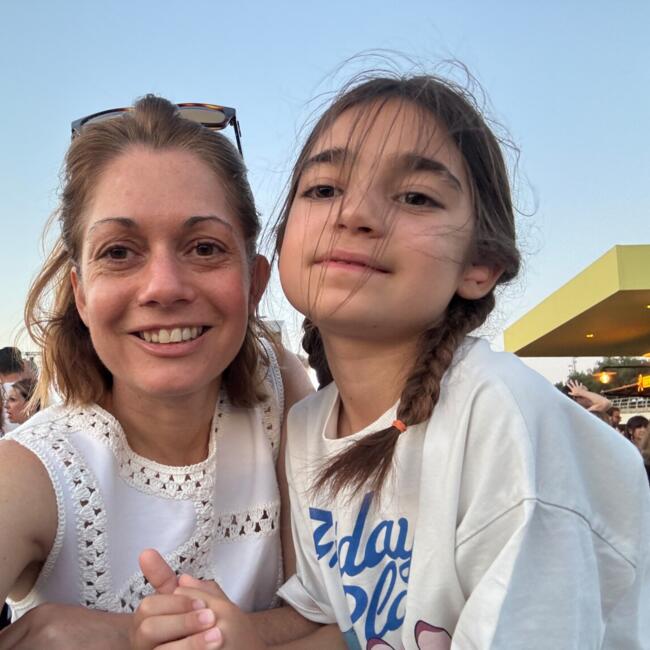 Δουλειά για babysitter στην περιοχή Γλυφάδα: Katerina