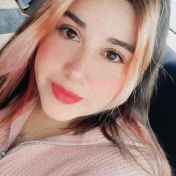 Niñera Coronel: Camila