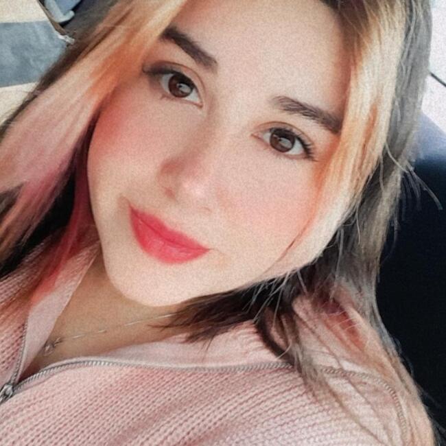 Babysitter in Coronel: Camila