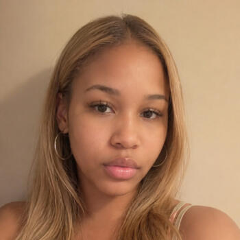 Babysitter in Mississauga: Rickiana