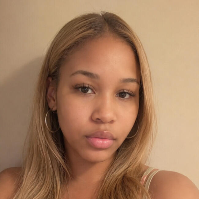 Babysitter in Mississauga: Rickiana