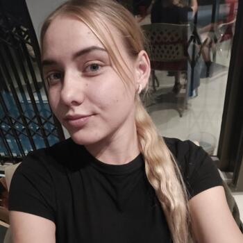 Babysitter Boksburg: Justine ivy