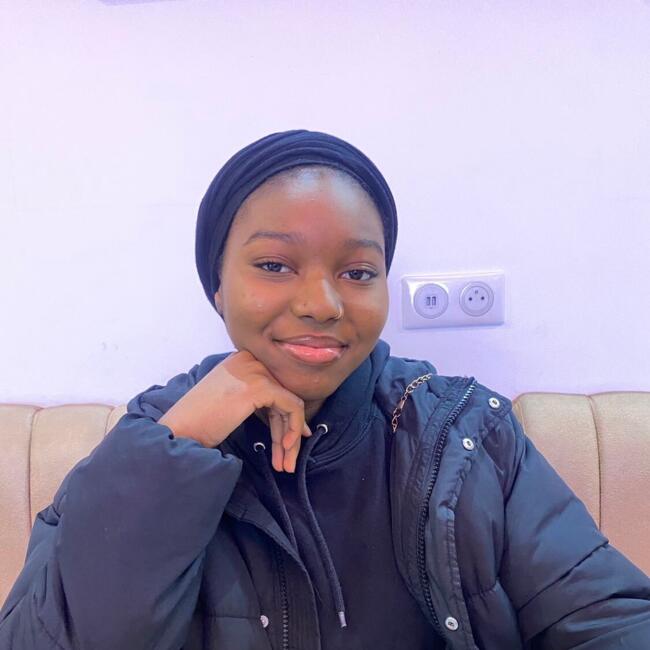 Babysitter in Thiais: Safiatou