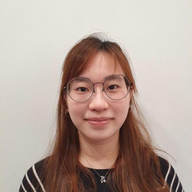 Babysitter in Singapore: WeiTing