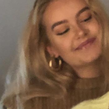 Babysitter Ølstykke: Karoline