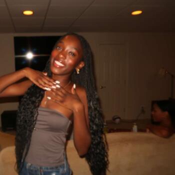 Babysitter in Oak Park: Kaleiyah