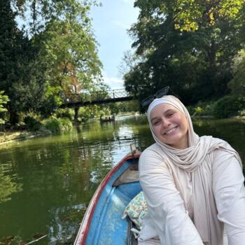 Nanny in Asnières-sur-Seine: Assia