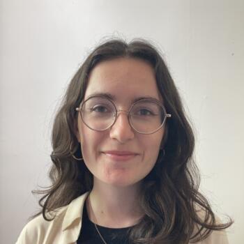 Babysitter in La Madeleine: Juliette