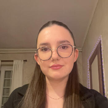 Babysitter in Meaux: Juliette