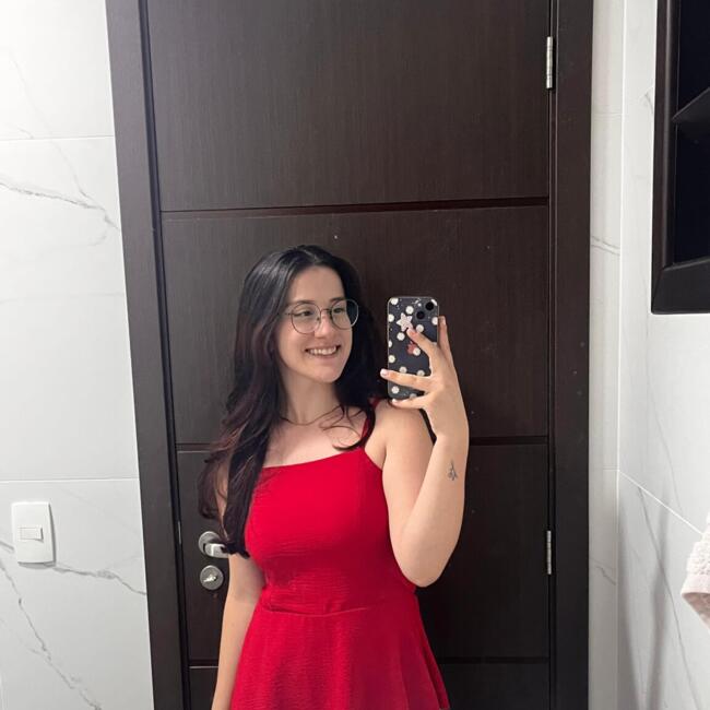 Babysitter in Joinville: Maria Eduarda