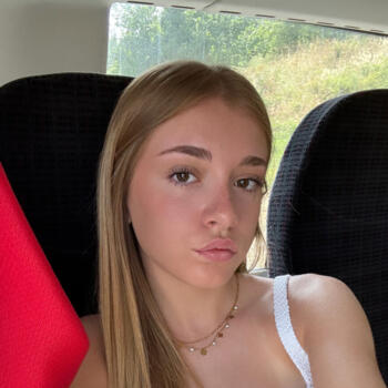 Baby-sitter Saint-Savournin: Emma