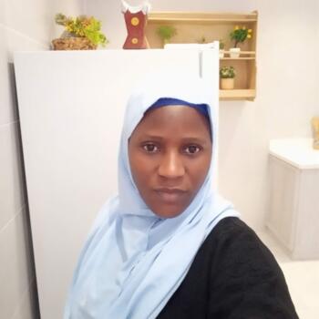 Nanny in Sharjah city: Tinah