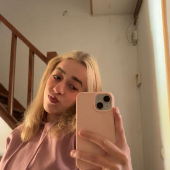 Babysitter in Roeselare: Emily