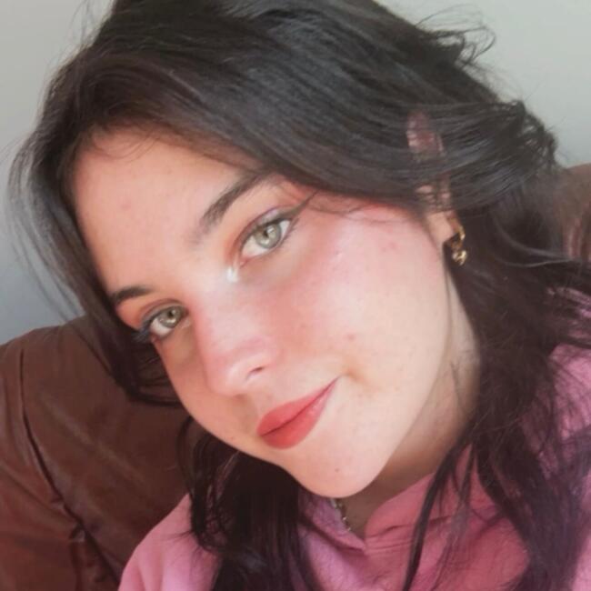 Babysitter in Châtellerault: Maélia