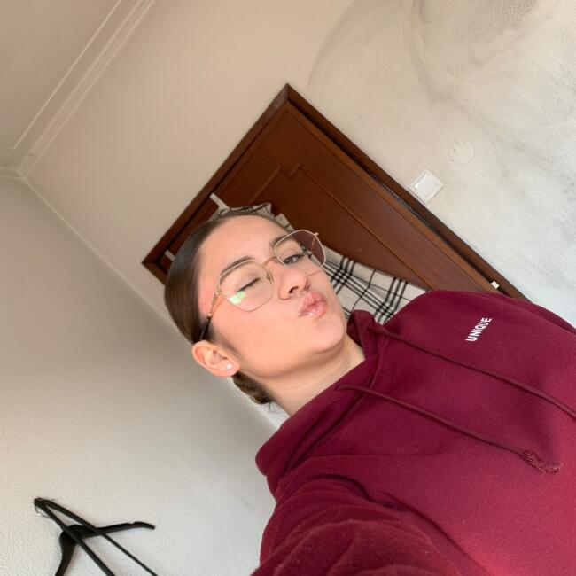 Babysitter in Gondomar: Lison