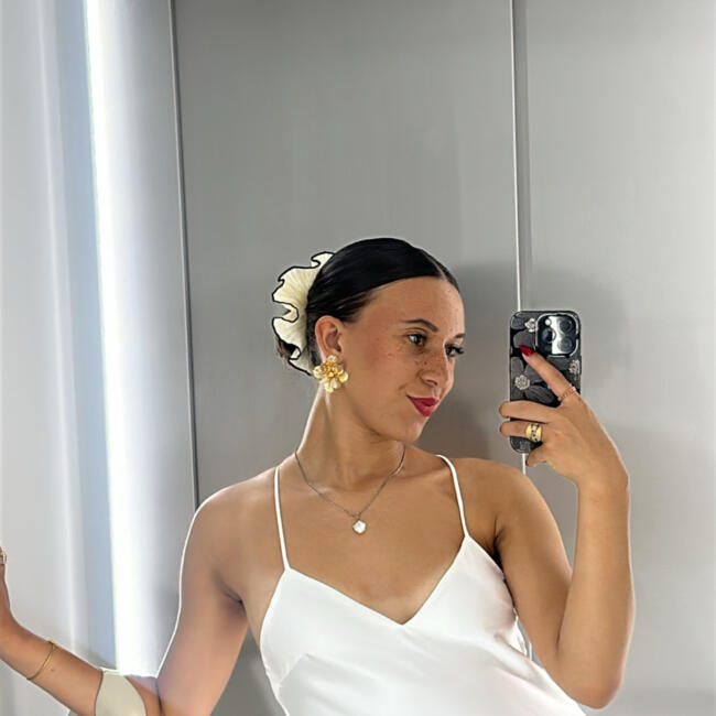 Babysitter in Bordeaux: Marie lou