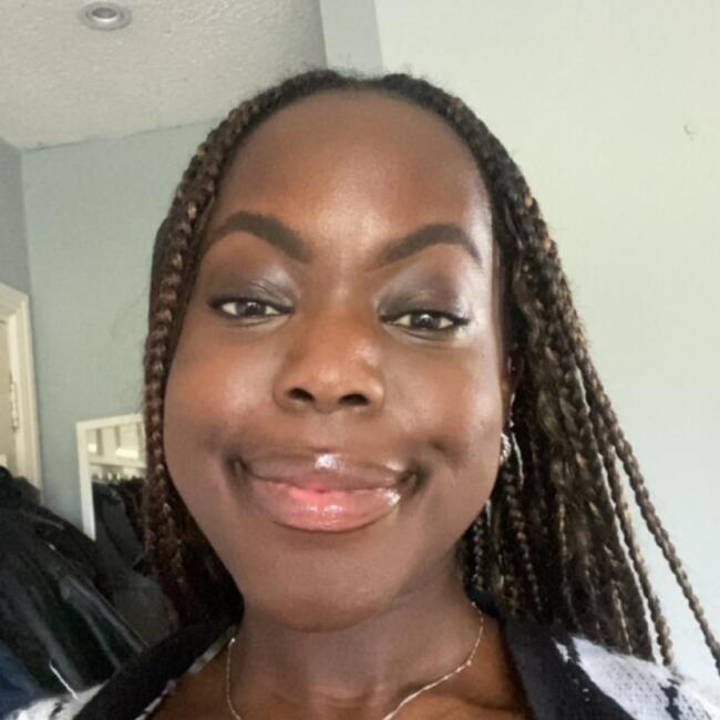 Babysitter in Dublin: Phoebe