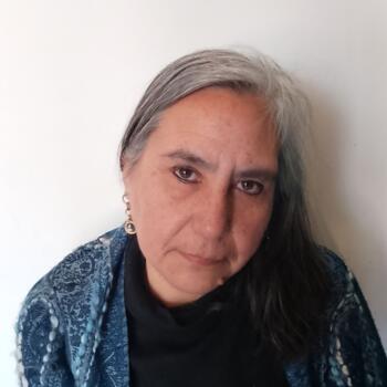 Babysitter in Port Montt: Valeria