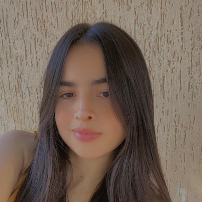 Babá em Taubaté: Hellen