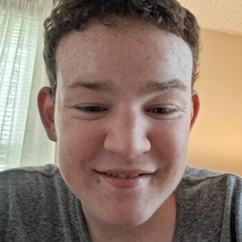 Babysitter in St Louis: Preston