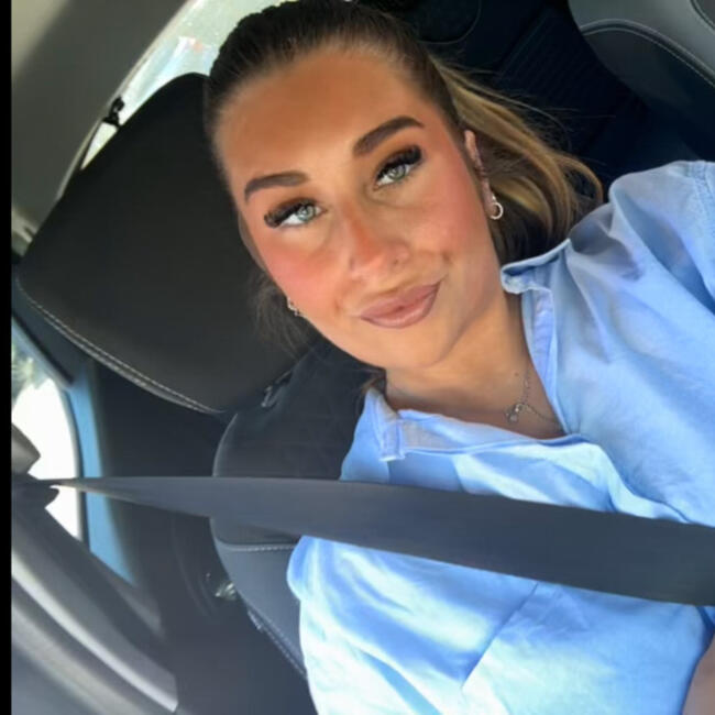 Nanny in Marseille: Oceane