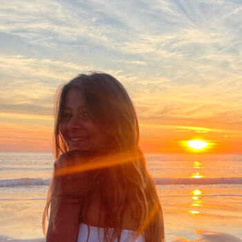 Babysitter in Bordeaux: Liou Duvignac