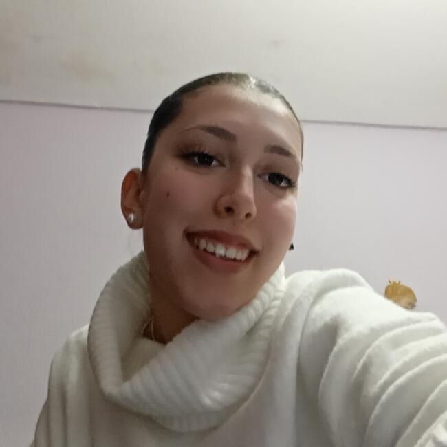 Babysitter in Porto: Luna