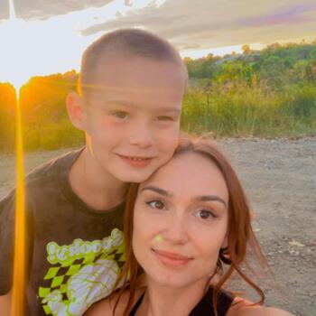 Babysitting job in Narangba: babysitting job Olivia