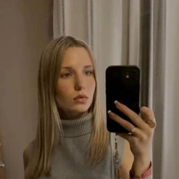 Babysitter Saint-Sulpice-de-Royan: Alyssa