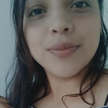 Babysitter in Floridablanca: Daniela