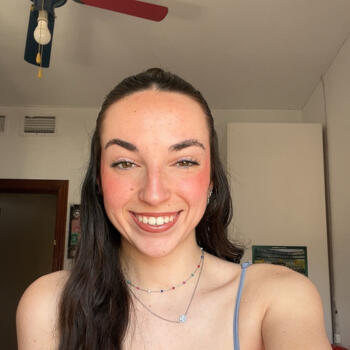 Babysitter in Seville: Claudia