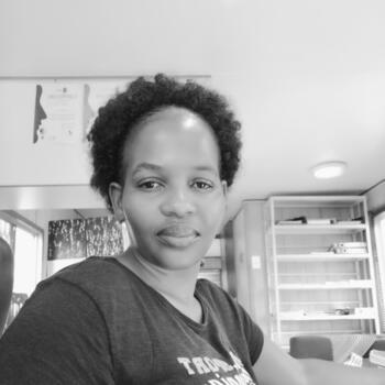 Babysitter in Hillcrest (KwaZulu-Natal): Nonhlanhla