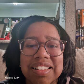 Babysitter in El Paso: Victoria